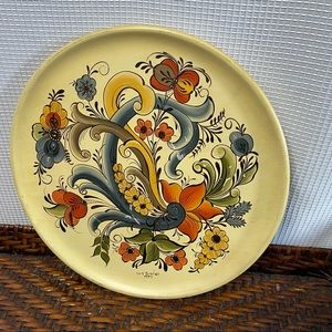 Vintage Decorative 70s Wood Floral Round Artwork